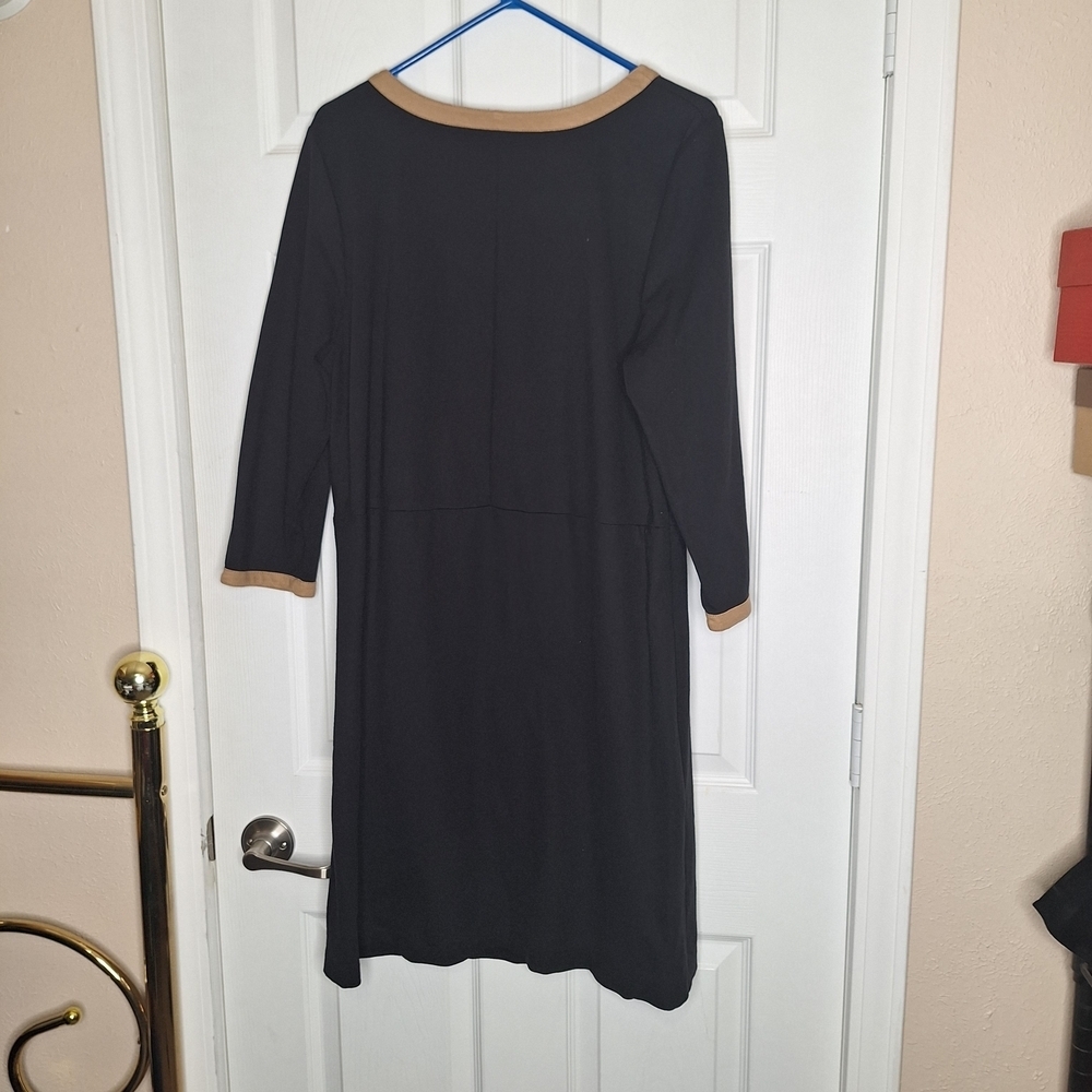 J. Jill Black Dress with Tan Accents Size Large - Picture 5 of 7